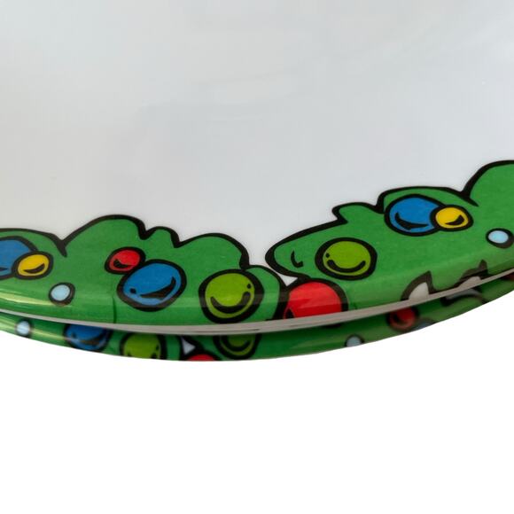 Dr. Seuss THE GRINCH Melamine Dinner Plates Set of 4 Green Red Christmas NEW - Picture 7 of 15